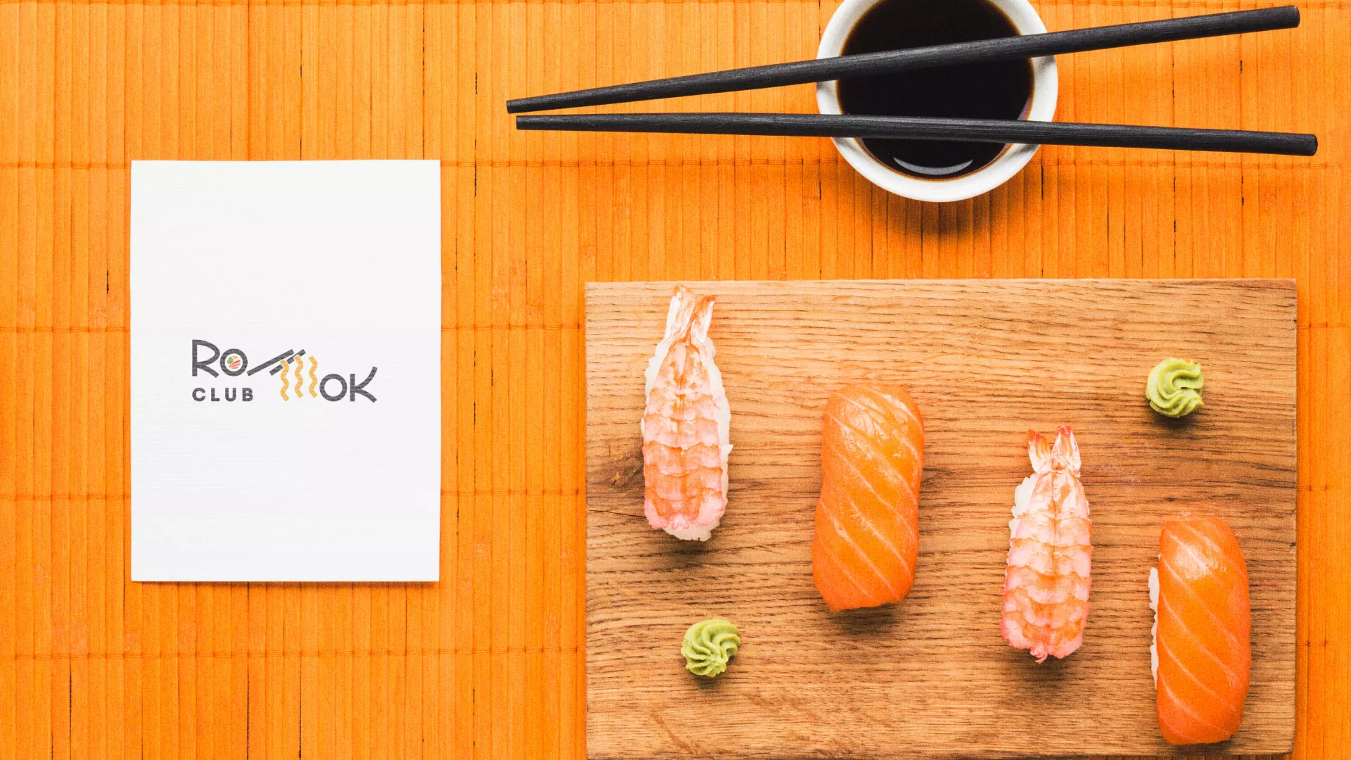 Создание логотипа суши-бара «Roll Wok Club» в Белёве