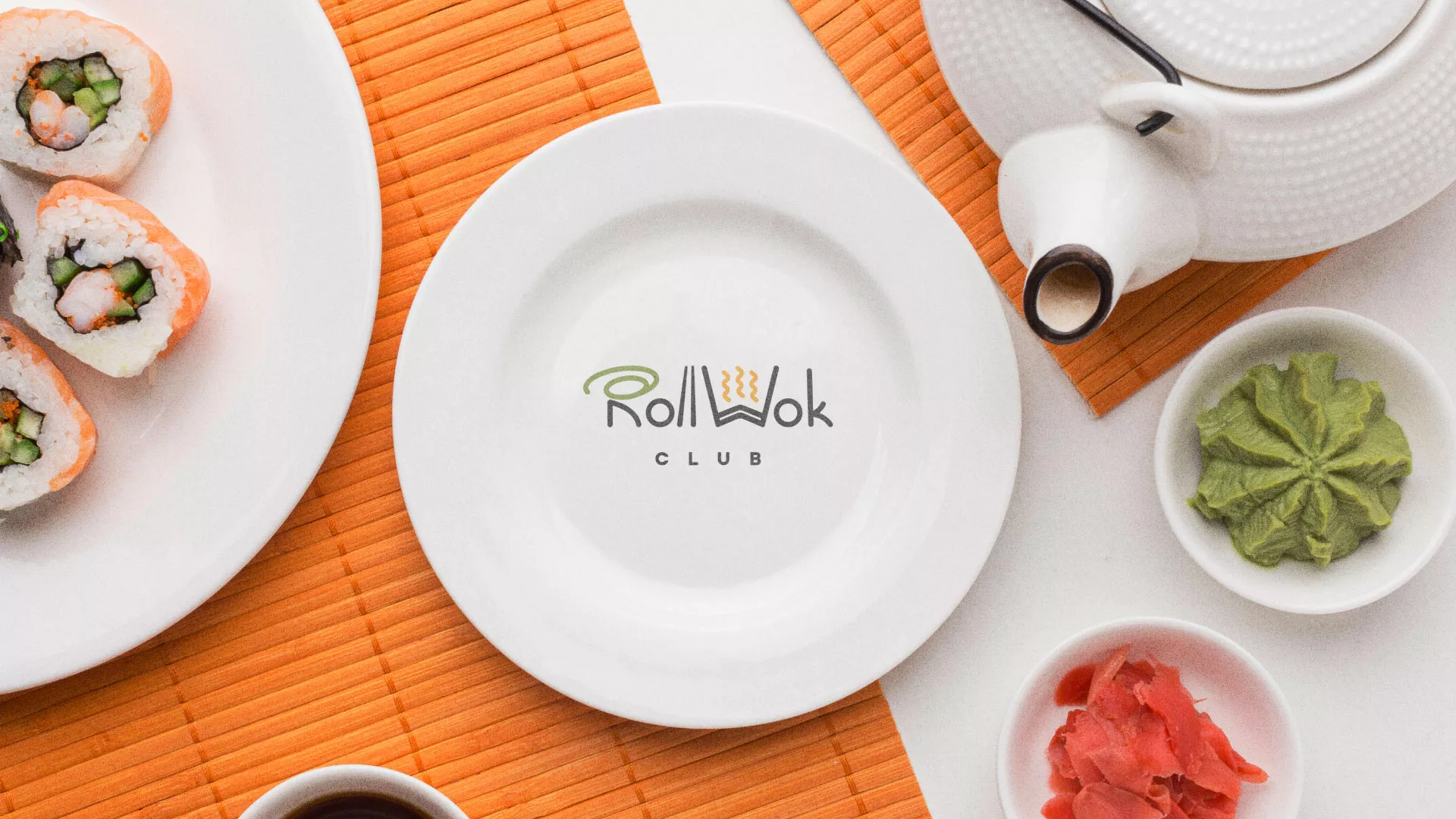 Разработка логотипа и фирменного стиля в Белёве для суши-бара «Roll Wok Club» Разработка логотипа и фирменного стиля в Белёве для суши-бара «Roll Wok Club»